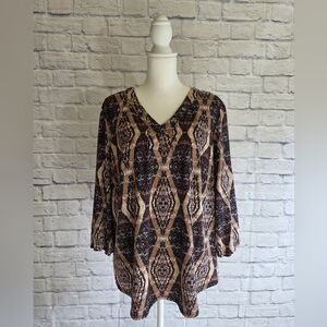 Elegant V-Neck Patterned Blouse